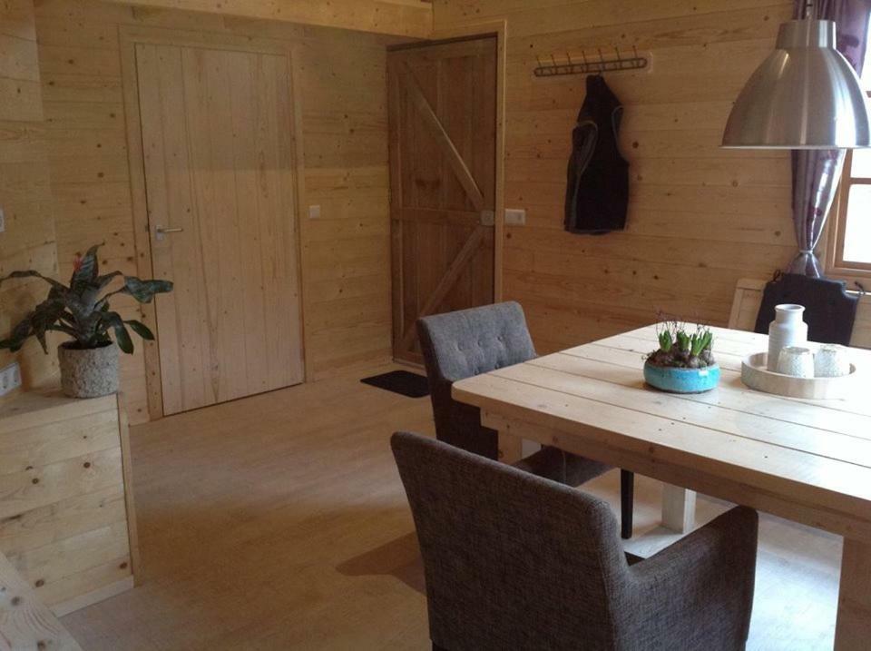 Hollands Oostenrijks Huisje Wieringerwerf Bagian luar foto